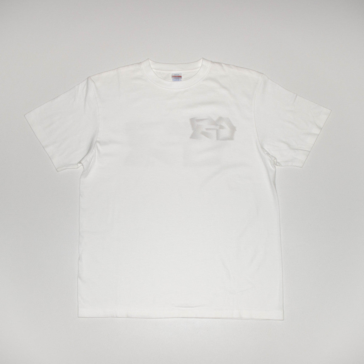 幾何学Tシャツ